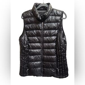 DOWN Puffer Vest Zip Up Black Women's SZ MED Packable Layer Cozy Outdoors EUC